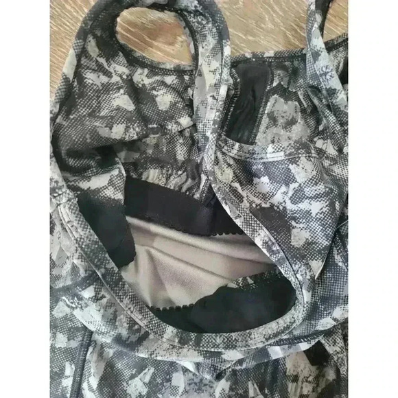 Eddie Bauer Women's Active Tank Top XS with build in bra #2‎ - Picture 4 of 4